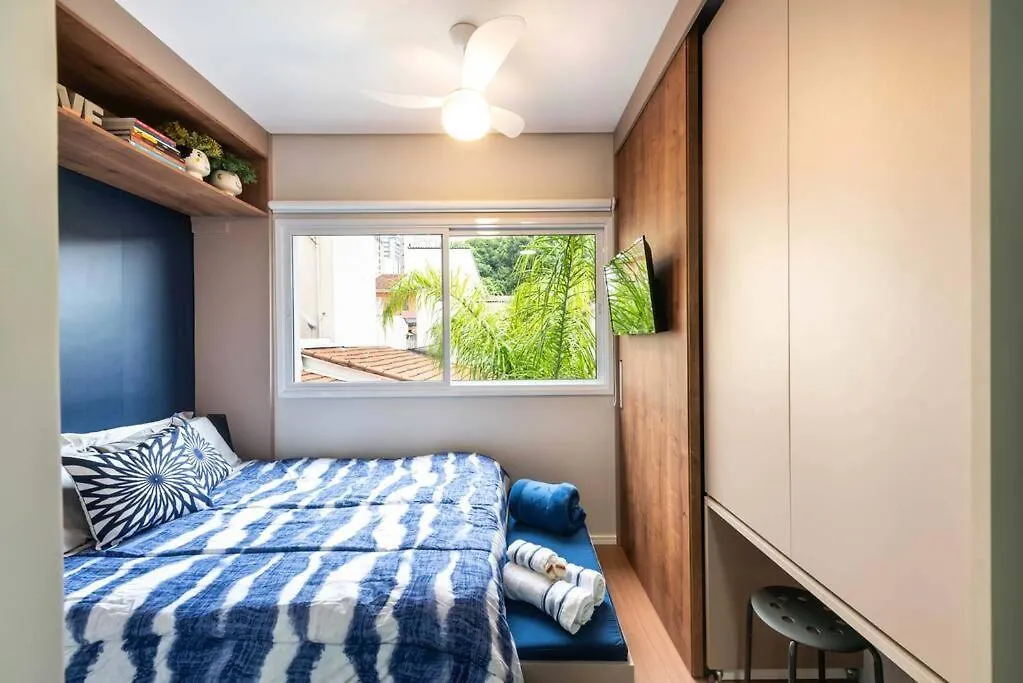 Studio Ibirapuera/Vila Mariana contacts